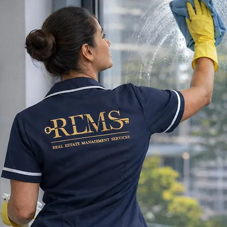 Black & Gold Picasso-inspired Rems
